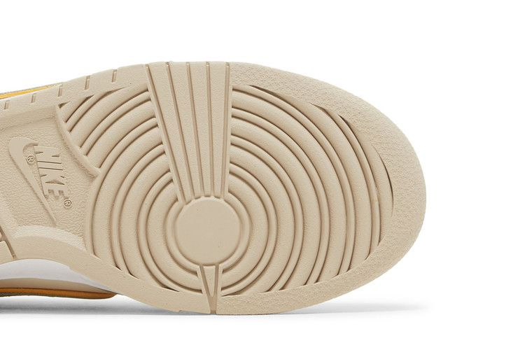 Кроссовки Nike Wmns Dunk Low 'Pale Ivory Oil Green'