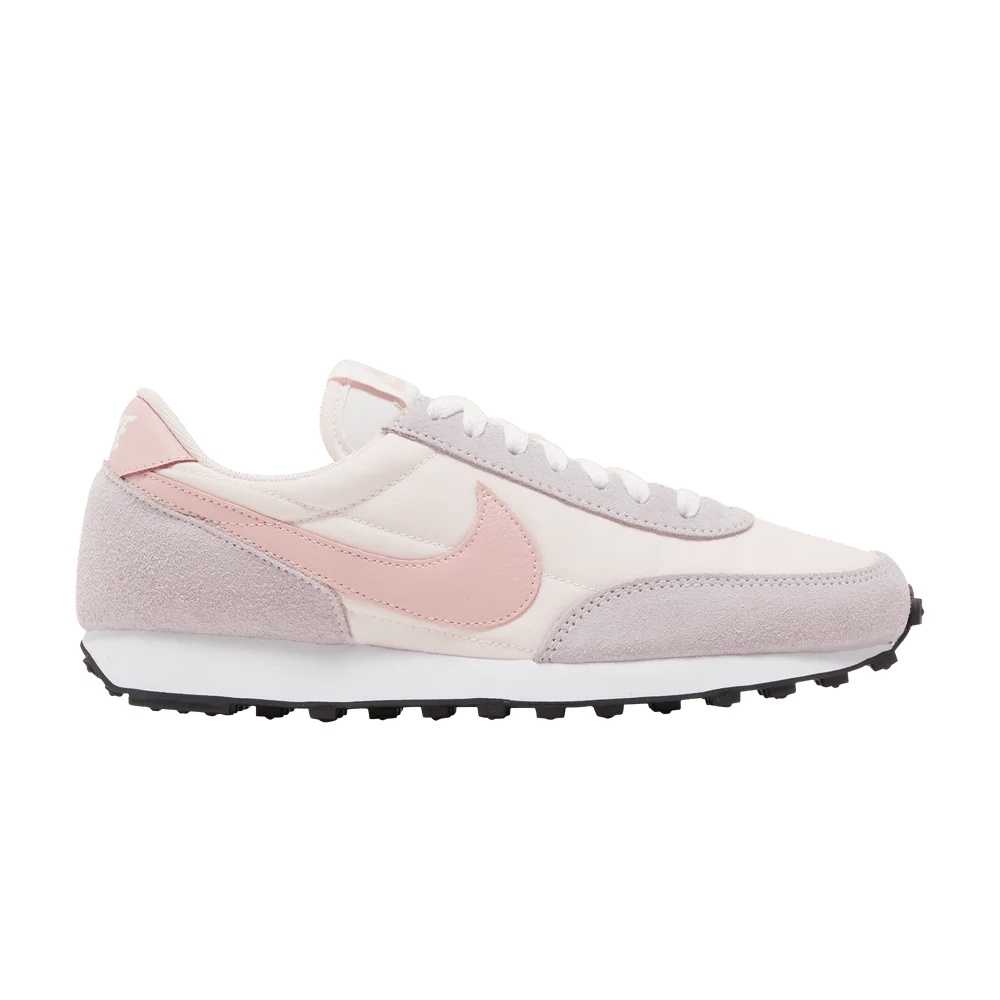 Krossovki-Nike-Wmns-Daybreak-Light-Soft-Pink