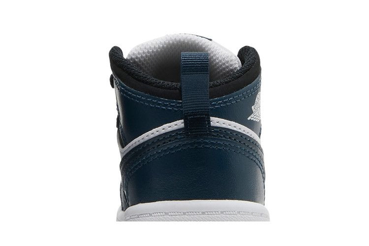 air-jordan-1-mid-td-armory-navy-640735-411_06