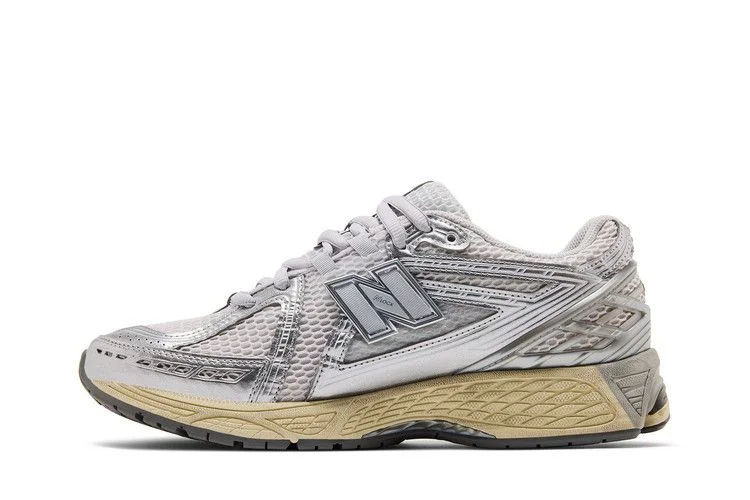 Кроссовки New Balance 1906R 'White Silver Distressed'