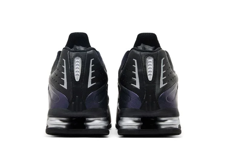 Кроссовки Nike Shox R4 'Black Metallic Silver Purple Dynasty'