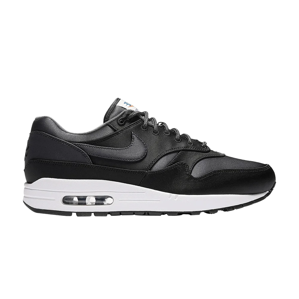 Krossovki-Nike-Air-Max-1-Satin-Pack