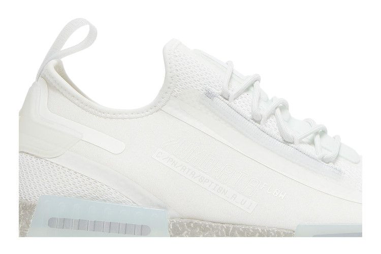 Кроссовки Adidas NMD_R1 Spectoo 'White Silver Metallic'