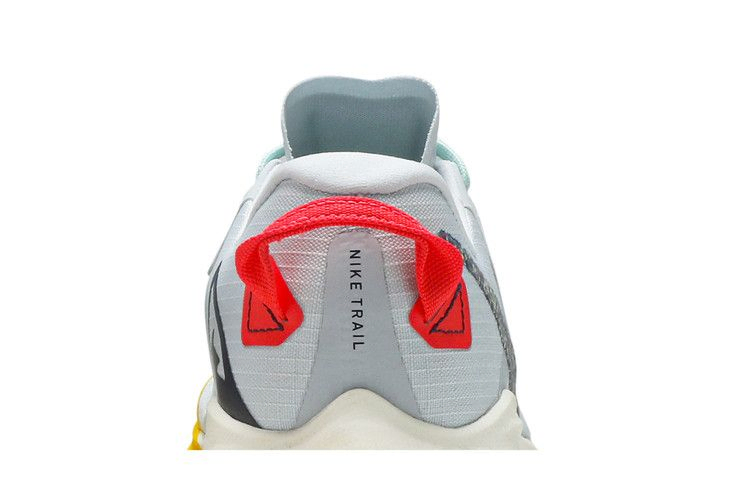 Кроссовки Nike Wmns Air Zoom Terra Kiger 6 'Aura'