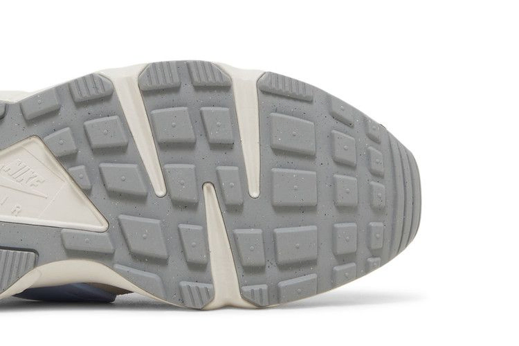 wmns-air-huarache-grey-celestine-blue-dv6983-100_04