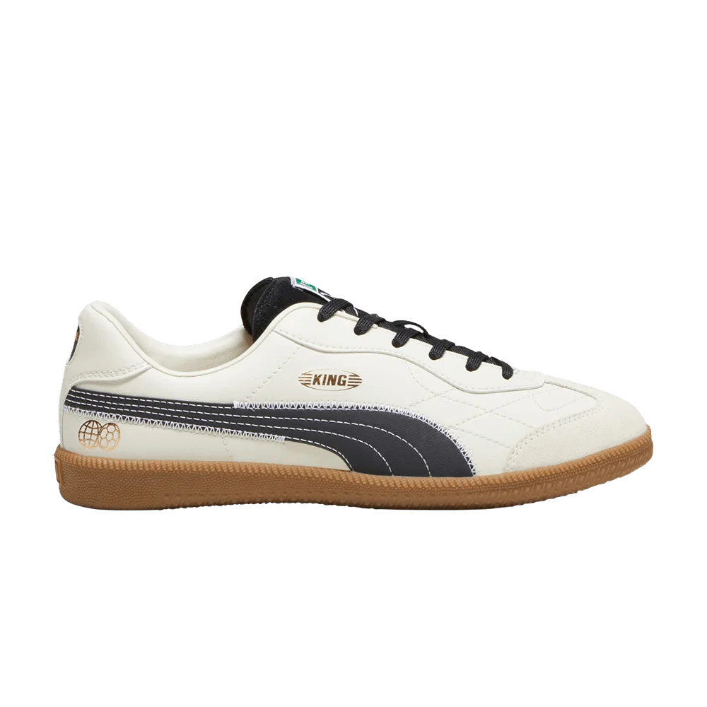 Krossovki-Art-of-Football-x-Puma-King-21-IT-Alpine-Snow-Black