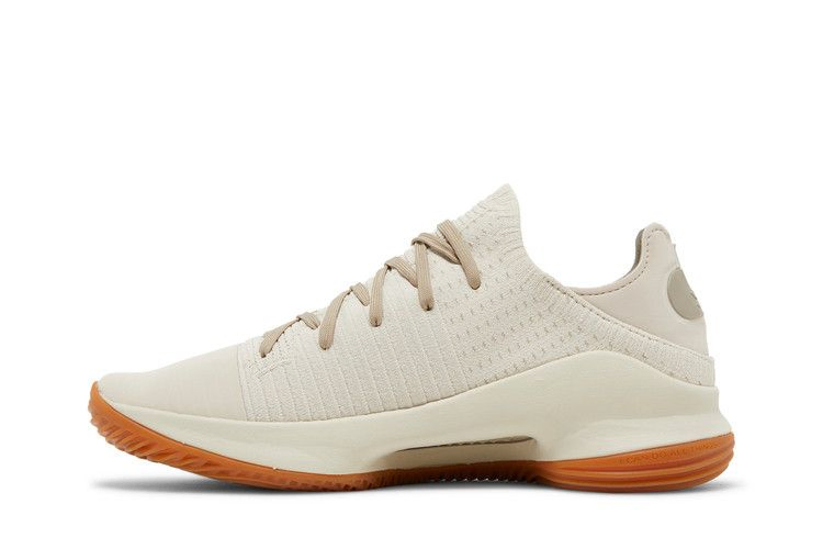 curry-4-low-baja-3000083-103_02