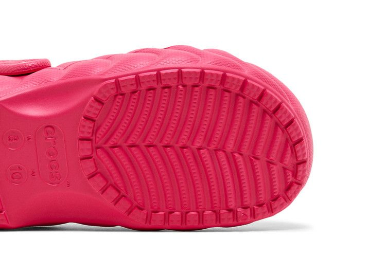 Кроссовки Crocs Classic Overpuff Lined Clog 'Dragon Fruit'