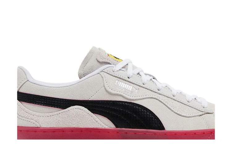Krossovki-Scuderia-Ferrari-x-Puma-Suede-Trippy-White-Black-1