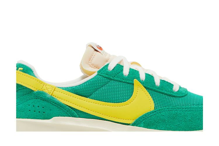 Кроссовки Nike Wmns Waffle Debut Vintage 'Stadium Green Opti Yellow'