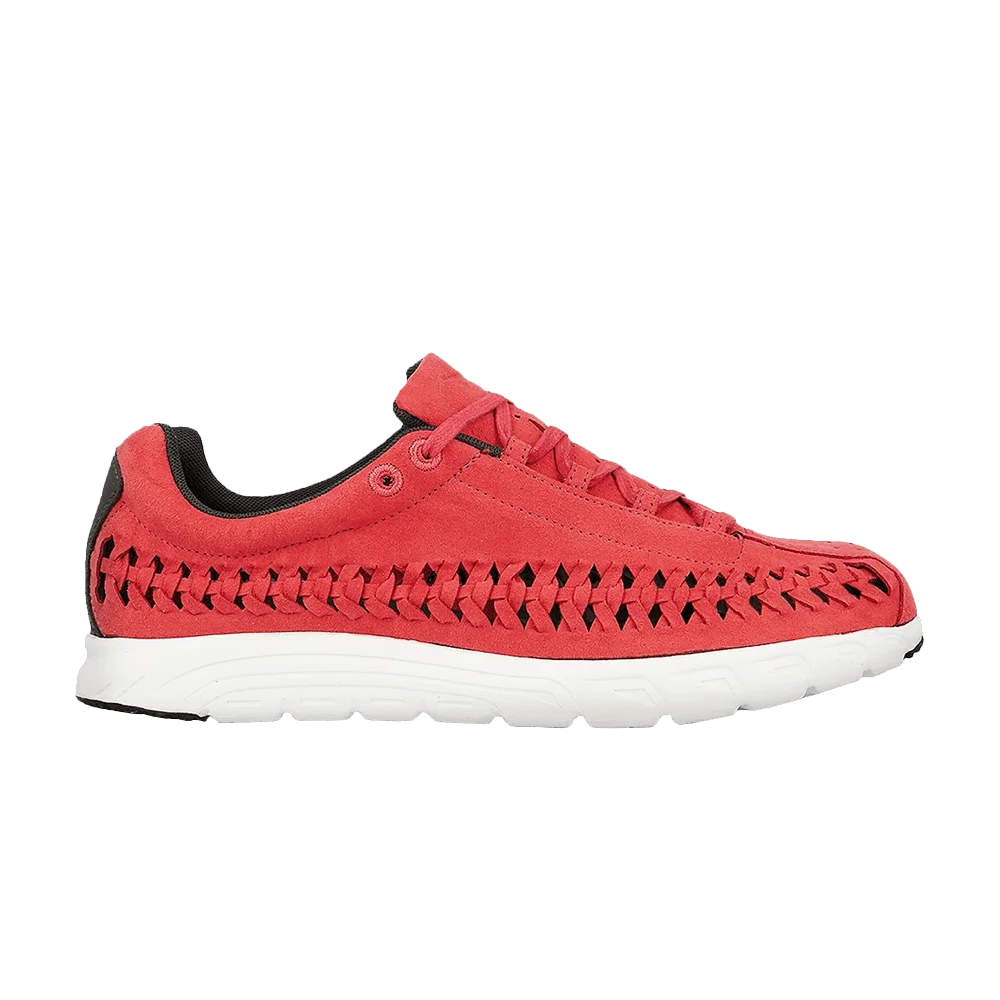 Krossovki-Nike-Mayfly-Woven-Terra-Red