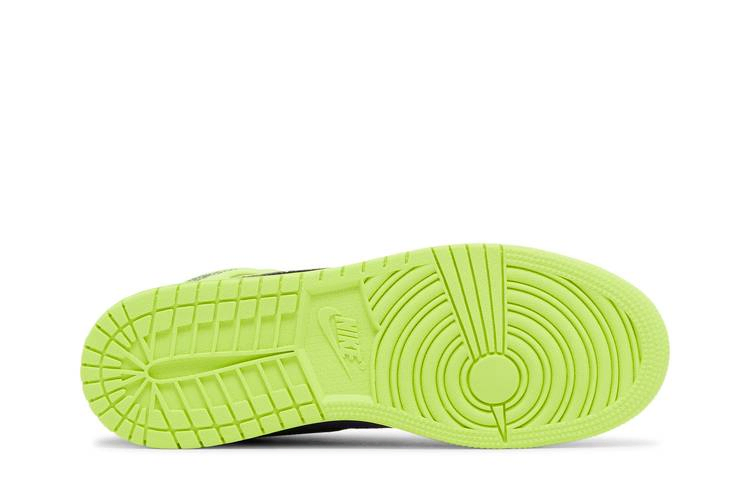 air-jordan-1-mid-se-gs-volt-vivid-orange-fd8795-700_03