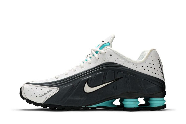 Кроссовки Nike Shox R4 'Black Metallic Silver'