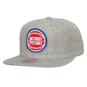 Mitchell-Ness-Team-Heather-2.0-Snapback-Detroit-Pistons-Hat-300x300