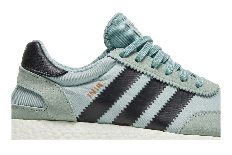 wmns-i-5923-tactile-green-by9096_01