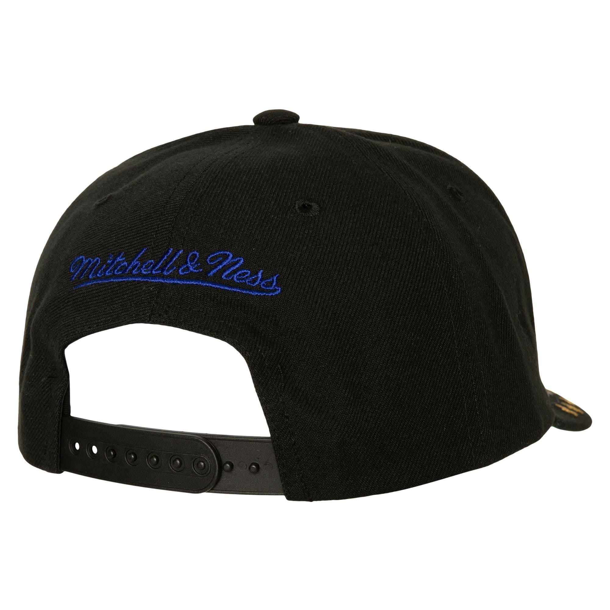 Бейсболка Mitchell & Ness Against The Best Pro Snapback HWC Philadelphia 76ers
