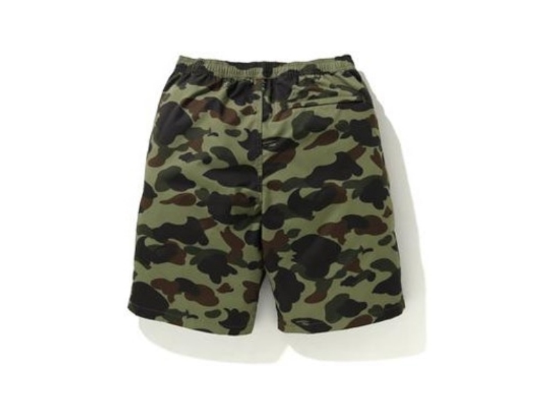 Спортивные шорты BAPE 1st Camo Shark Beach Pants Green