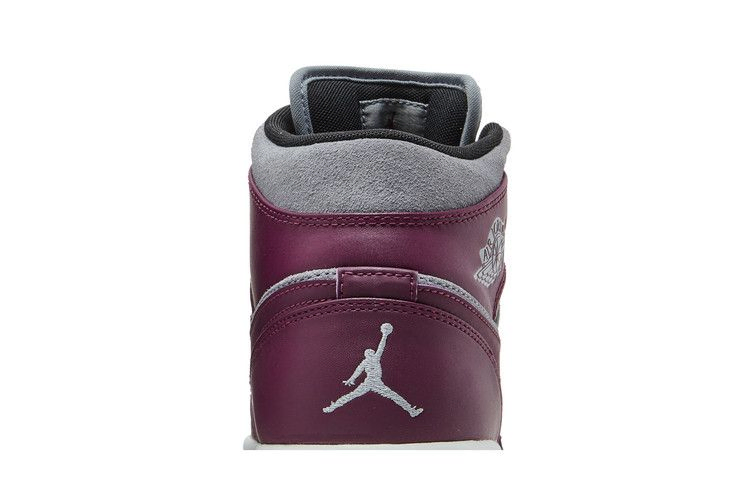 air-jordan-1-burgundy_06