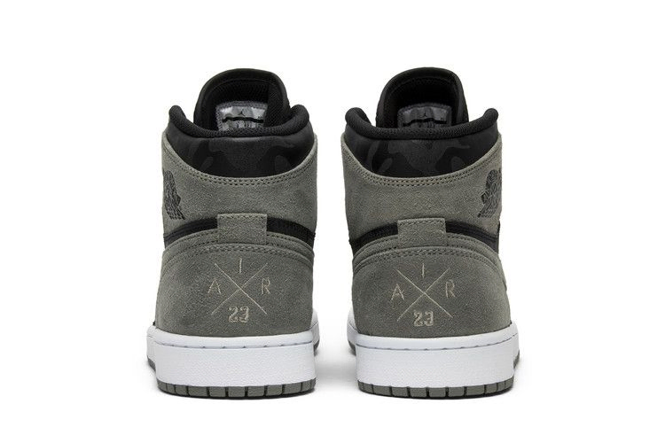 air-jordan-1-retro-high-p51-camo-332550-034_05