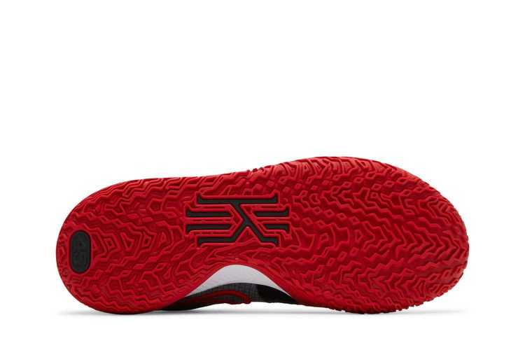kyrie-low-4-tb-black-university-red-da7803-002_03