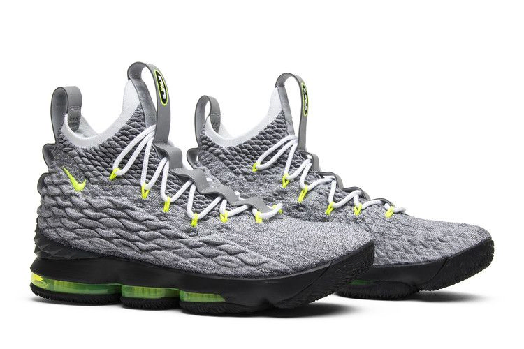lebron-15-air-max-95-ar4831-001_07