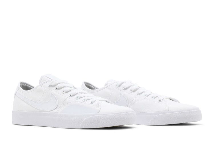 blazer-court-sb-triple-white-cv1658-102_07