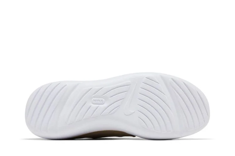 Кроссовки Nike E-Series AD 'Light Orewood Brown'