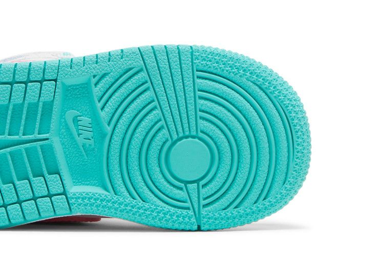 air-jordan-1-mid-td-digital-pink-644507-102_04