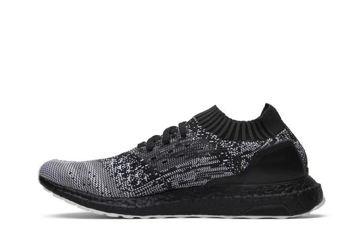 Krossovki-Adidas-UltraBoost-Uncaged-Oreo-2