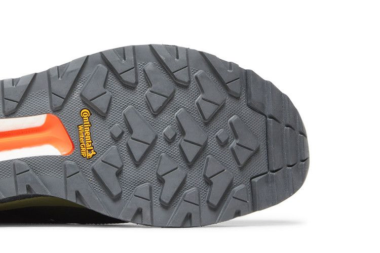 Кроссовки adidas Terrex Free Hiker Cold.RDY 'Focus Olive Impact Orange'