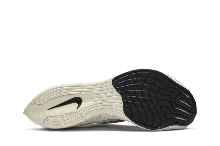 Кроссовки Nike ZoomX Vaporfly NEXT% 'Be True'