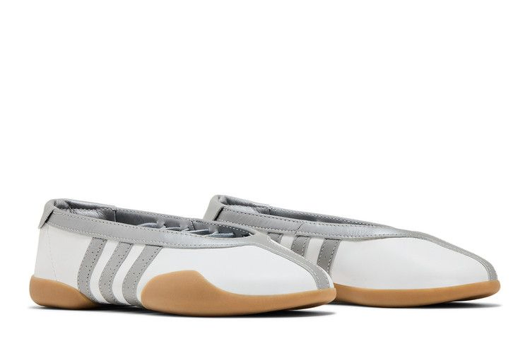 wmns-taekwondo-mei-white-silver-metallic-gum-jq6438_07