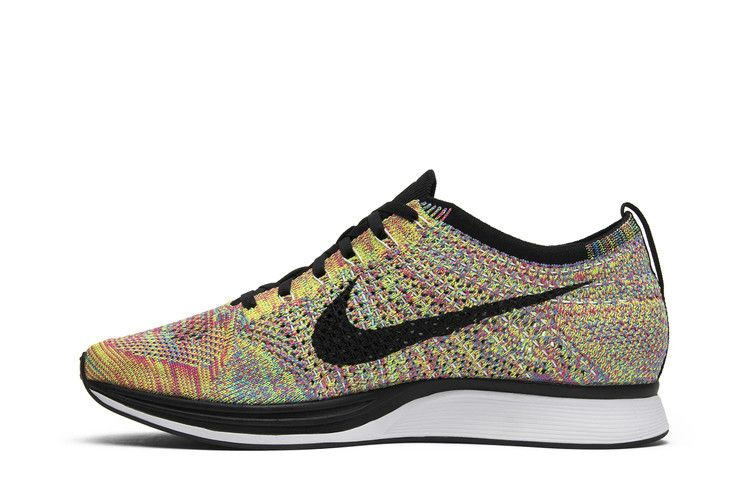 flyknit-racer-526628-004_02