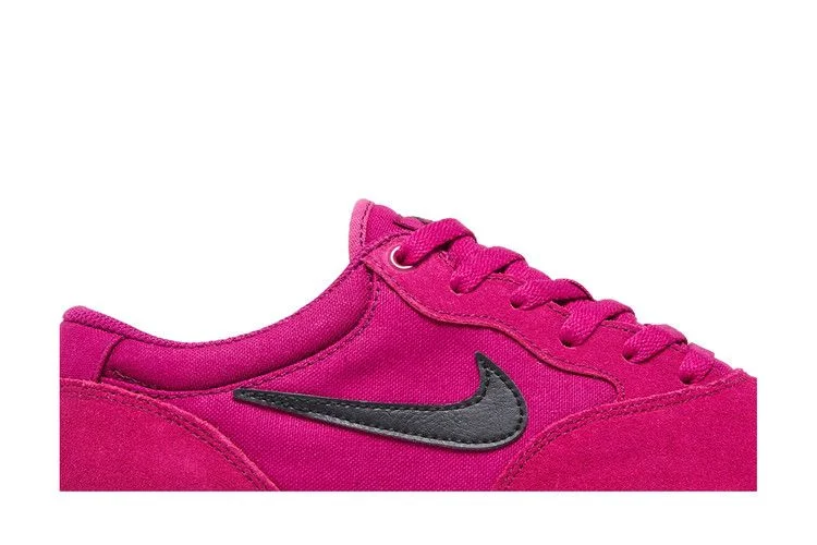 Krossovki-Nike-Chron-2-SB-Dynamic-Berry-1