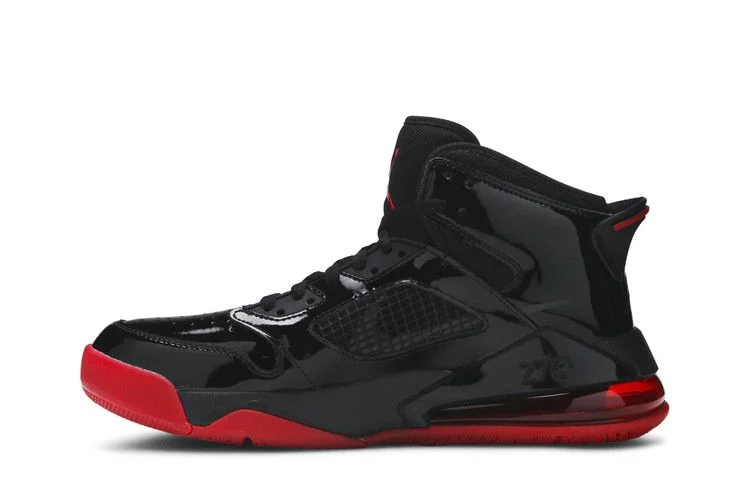 Кроссовки Air Jordan Mars 270 'Bred'