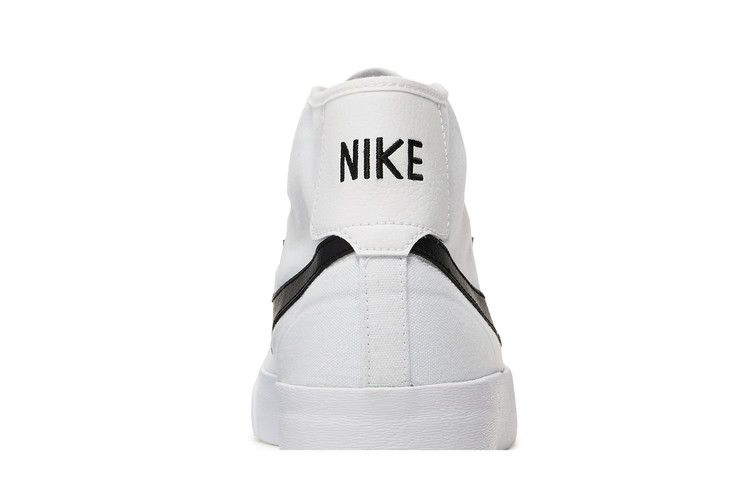 Кроссовки Nike Blazer Court Mid SB 'White Black'