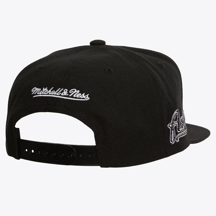Mitchell-Ness-Black-White-Houston-Astros-Cooperstown-Collection-Evergreen-OG-Snapback-Hat-1