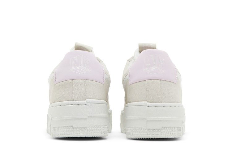 Кроссовки Nike Wmns Air Force 1 Pixel 'Light Bone Regal Pink'