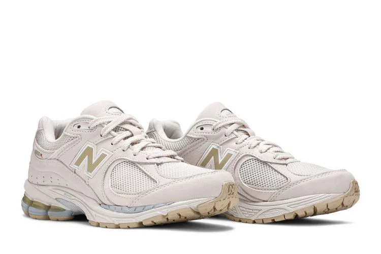 Krossovki-New-Balance-2002R-Cream-7