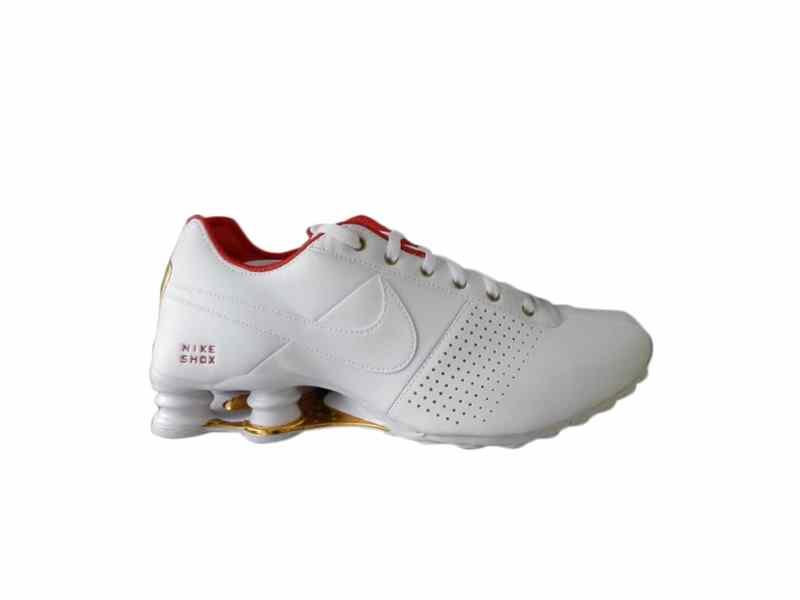 Кроссовки Wmns Nike Shox Deliver White University Red