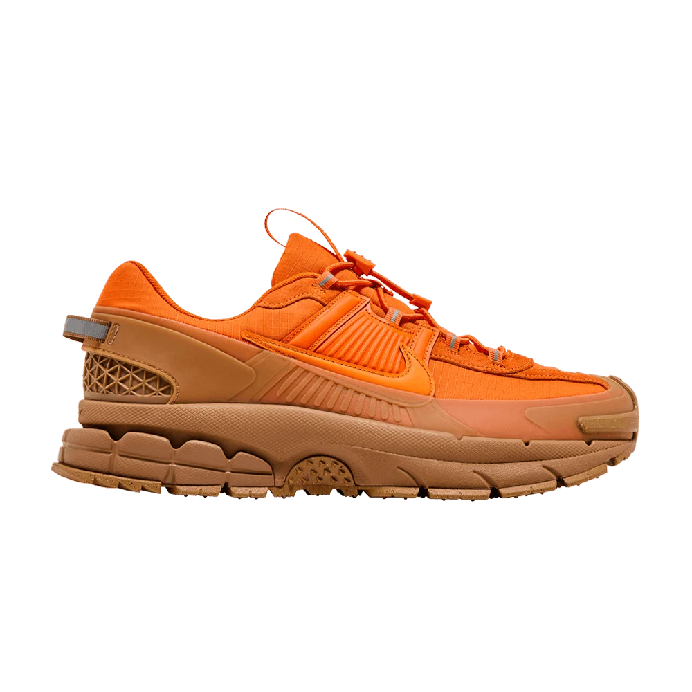 Кроссовки Nike Zoom Vomero Roam 'Safety Orange'