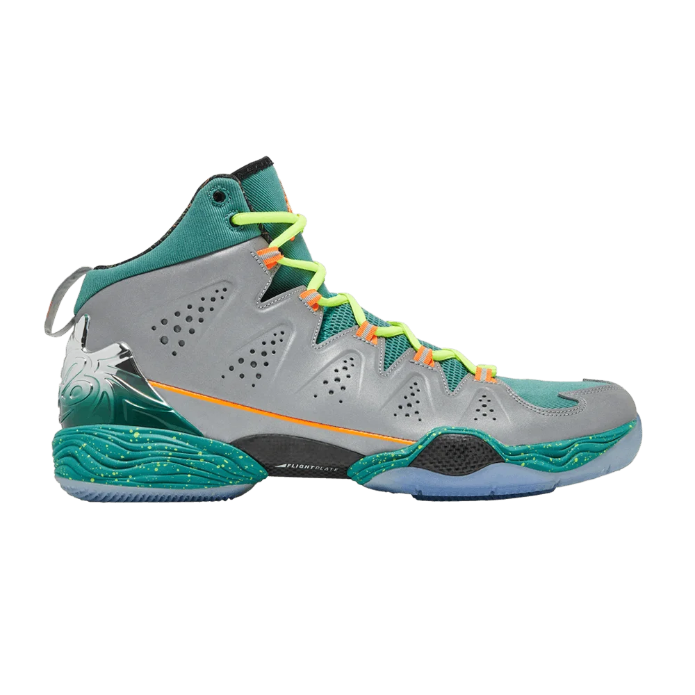 Krossovki-Air-Jordan-Melo-M10-Christmas