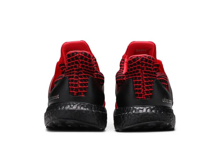 Кроссовки adidas UltraBoost 5.0 DNA 'Scarlet Black'