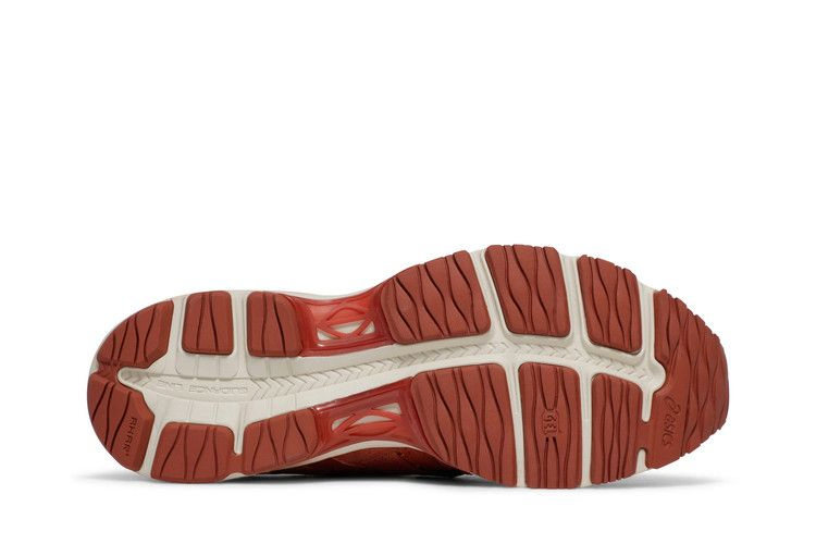 Кроссовки ASICS Denim Tears x Gel MC Plus 'Georgia Red Clay'
