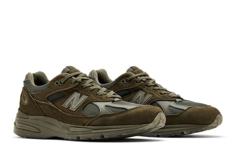 stone-island-x-991v2-made-in-uk-ghost-pack-green-u991sc2_07