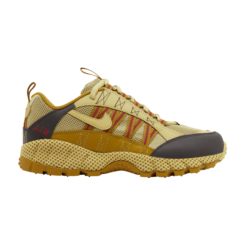 Кроссовки Nike Air Humara QS 'Buff Gold'