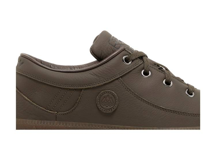 Кроссовки Adidas Newrad SPZL 'Dark Brown'