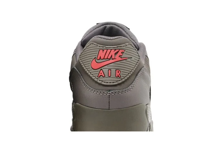 Кроссовки Nike Air Max 90 Essential+ 'Cave Stone'