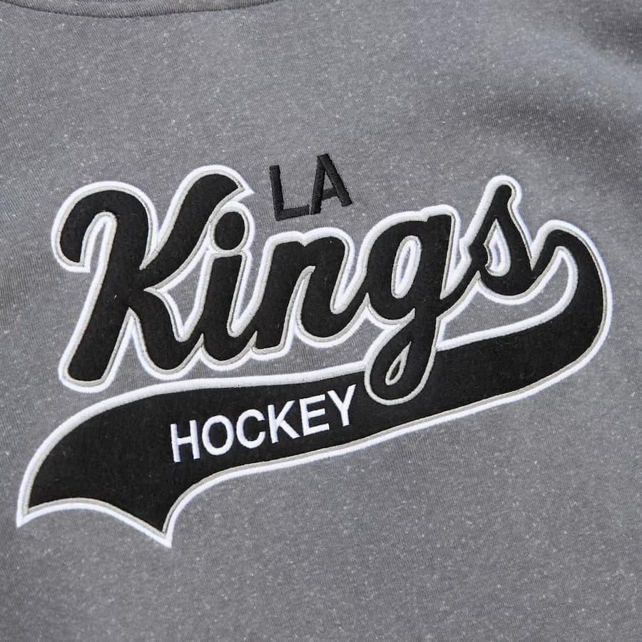 Худи Mitchell & Ness Gray Los Angeles Kings Snow Washed Vintage Logo Fleece Pullover Hoodie