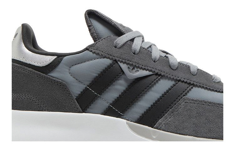 Кроссовки Adidas Retropy F2 'Grey Black'